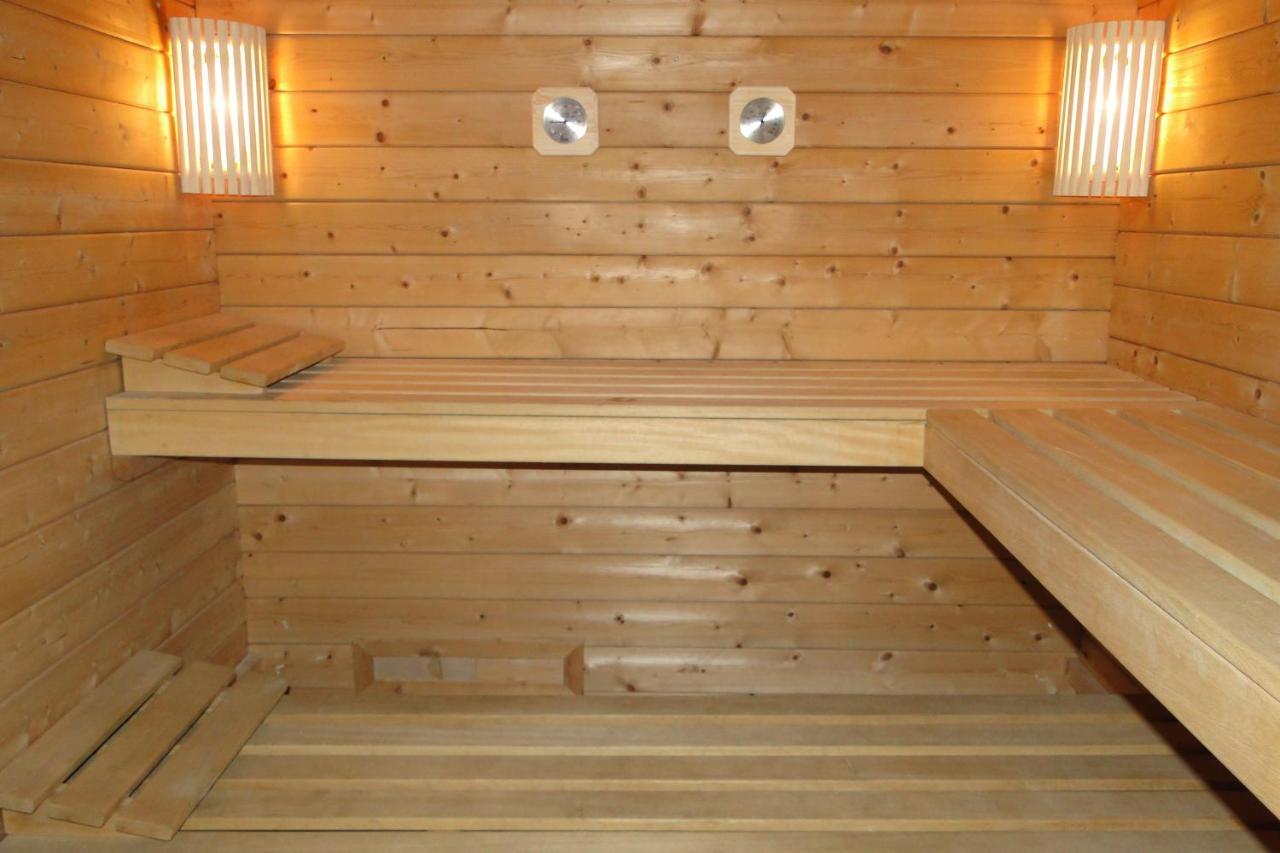 Gite 1805 Montagnes Du Jura Avec Spa Et Sauna Classe 3 Etoiles Foncine-le-Haut Zewnętrze zdjęcie